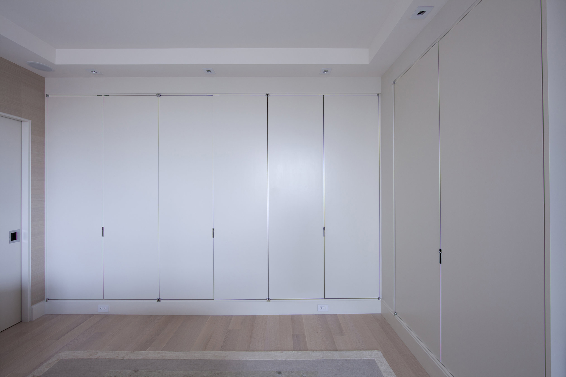 Upper West NYC Penthouse Renovation - Walk in Closet
